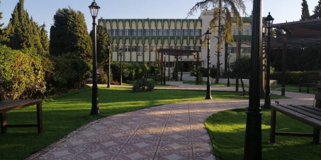 المجمع يعتمد شعاراً جديداً احتفاءً بخمسين عاماً من العطاء